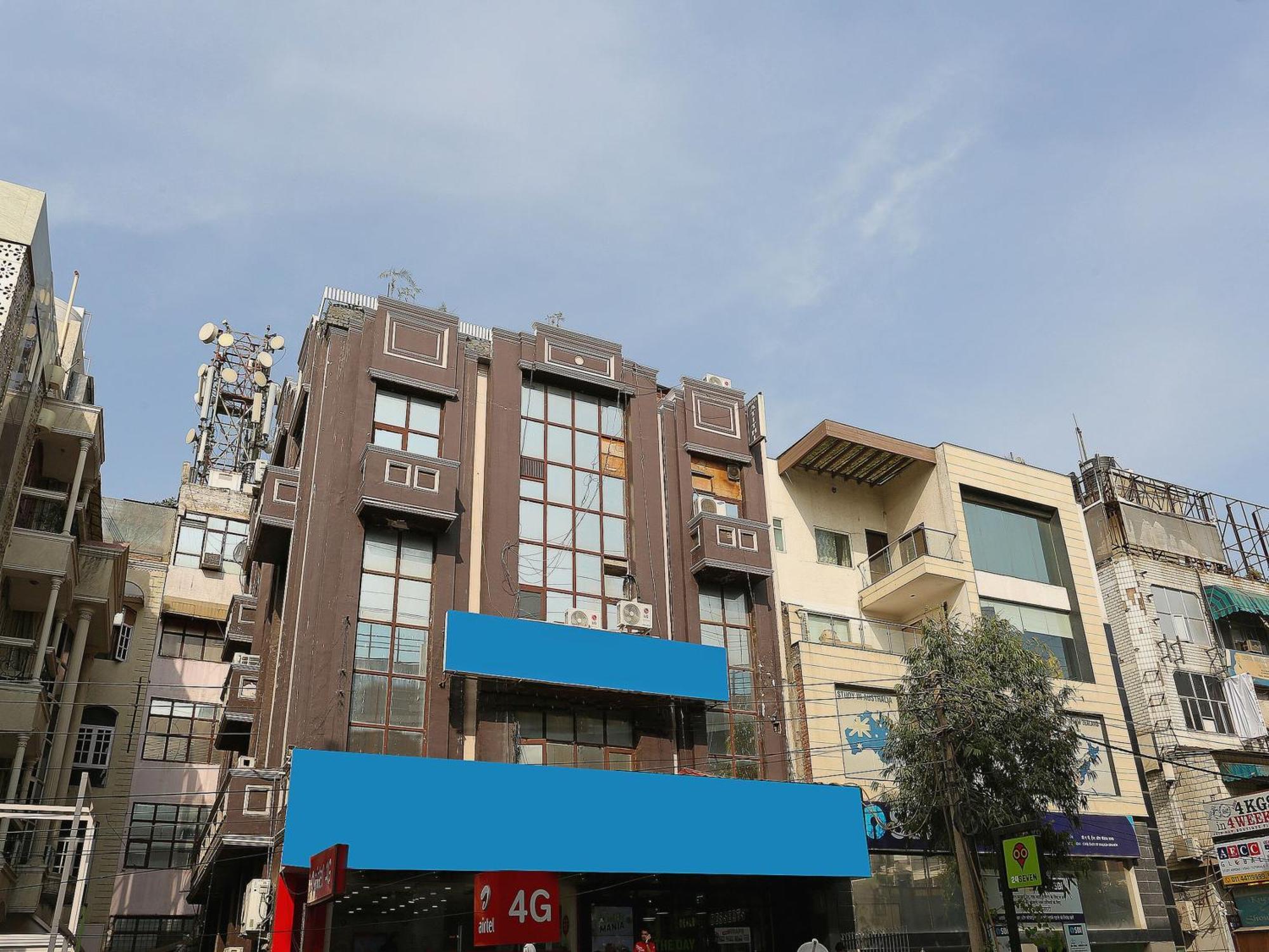 Oyo Flagship Hotel F Five ニューデリー エクステリア 写真